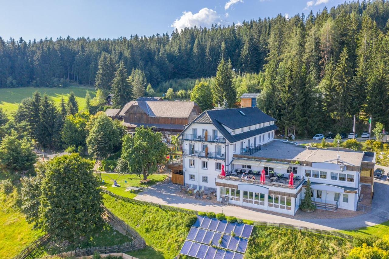 Familienhotel Berger Sankt Jakob im Walde Bagian luar foto